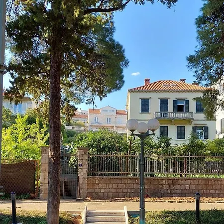 Apartamento Blue Promenade *